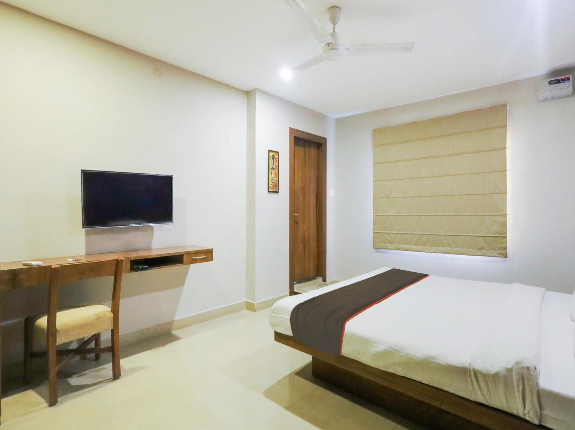 Hotel O Nirvana Lodge Guwahati Dış mekan fotoğraf