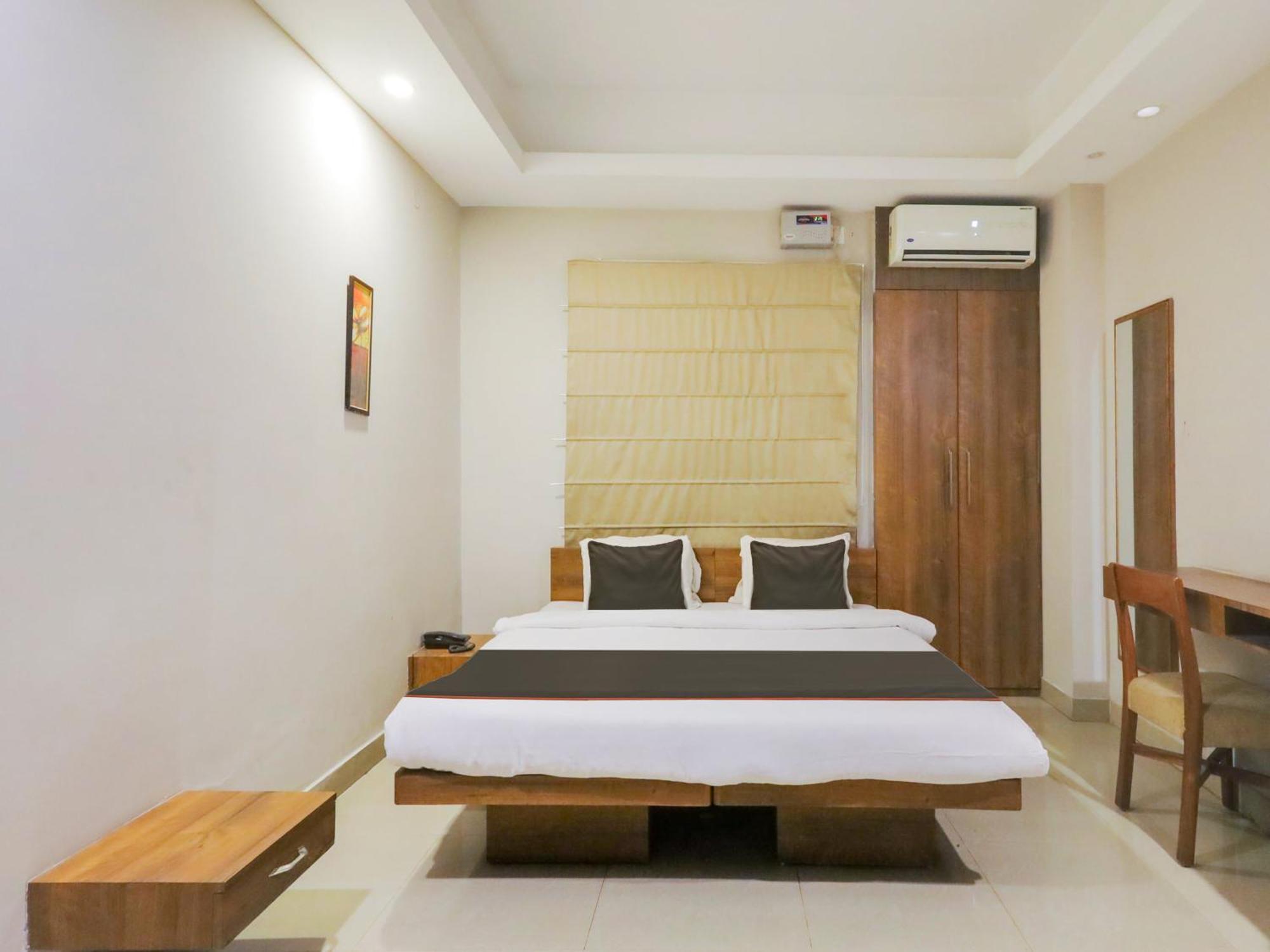 Hotel O Nirvana Lodge Guwahati Dış mekan fotoğraf